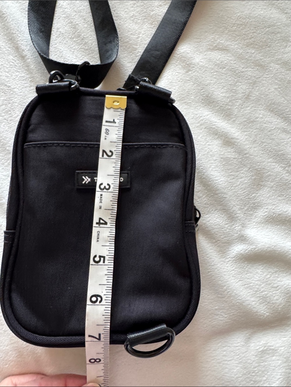Thread crossbody bag - Picture 6 of 9